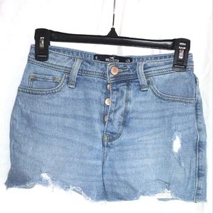 Hollister light wash button fly raw hem jean/denim shorts size 24 waist
